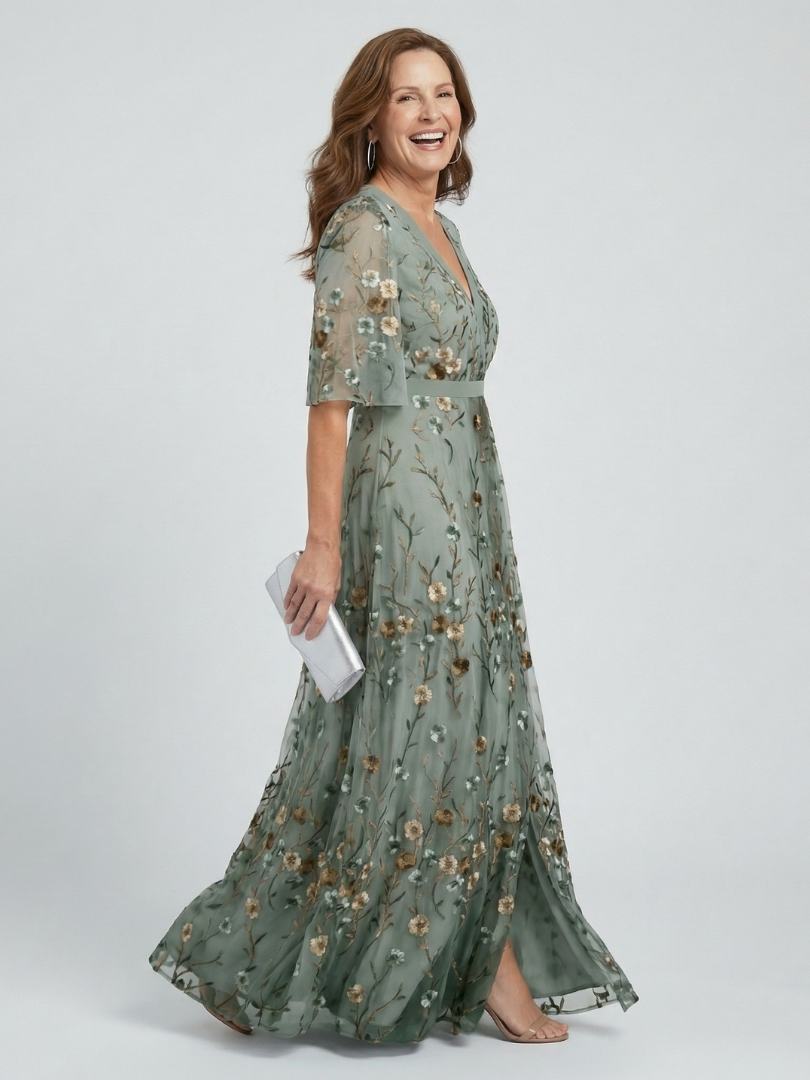 Selora | Halter Maxi Dress