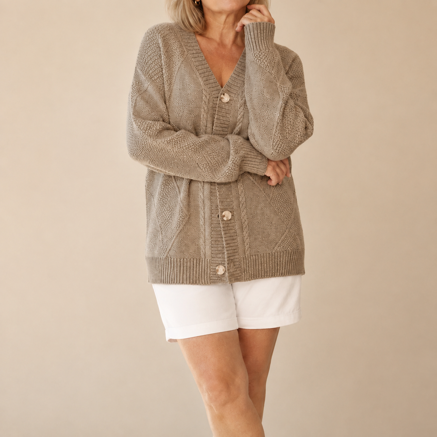 Karin | Cardigan in maglia morbida con bottoni