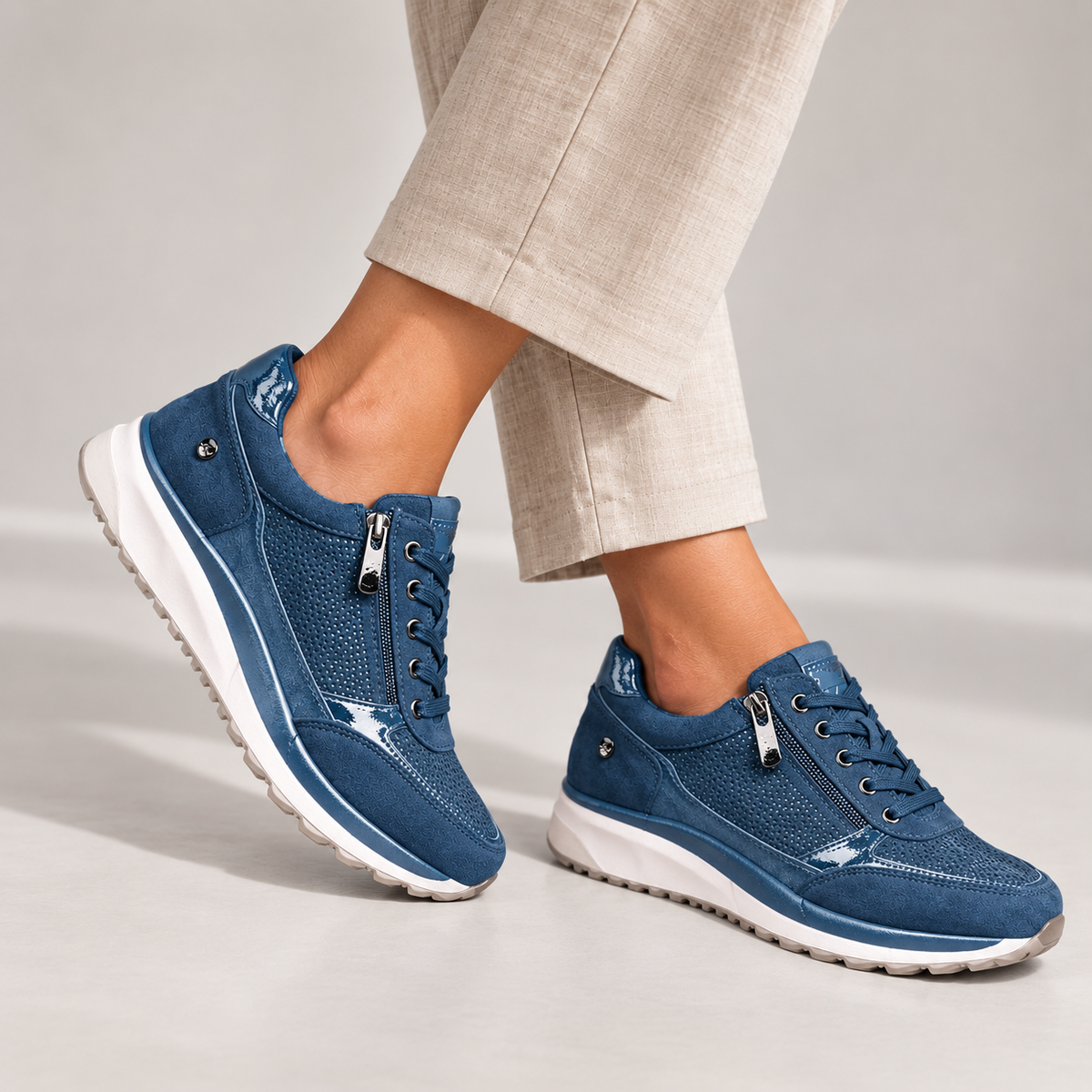 Martina sneaker con zip