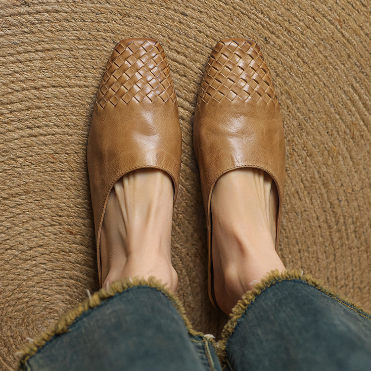 Birgitte | Mules in vera pelle con punta sfilata