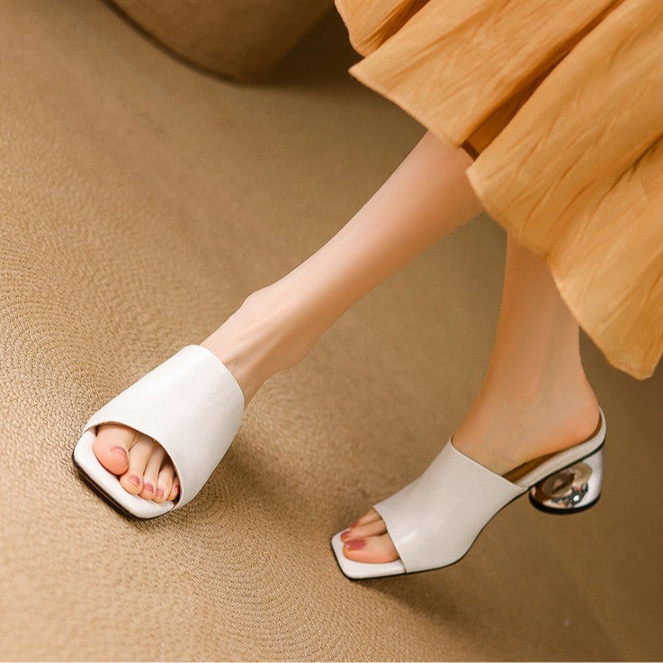 Virelle | Curved Leather Mules