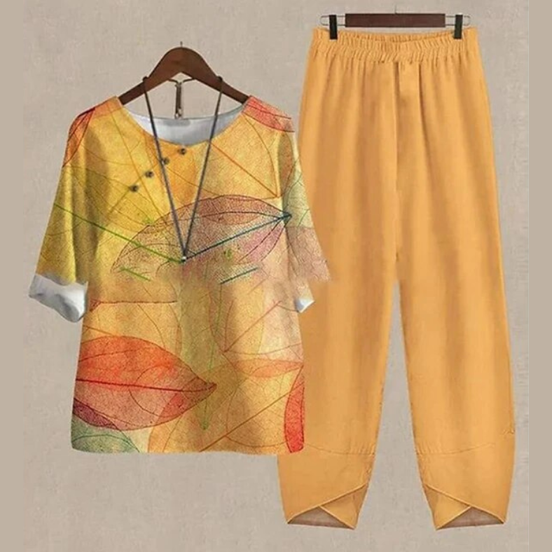 Gwendolyn | Comfortable Chic Shirt & Trouser Set