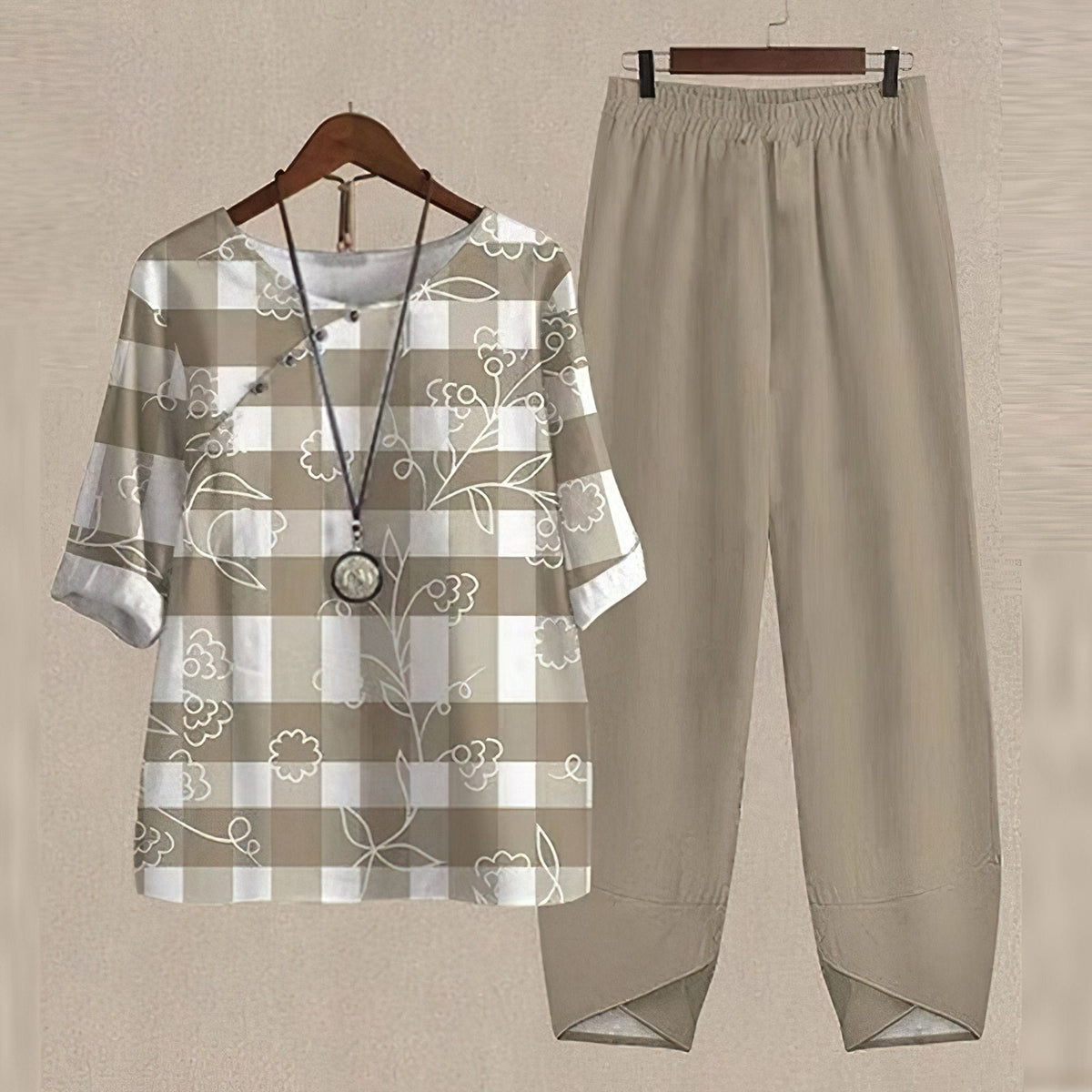 Gwendolyn | Comfortable Chic Shirt & Trouser Set