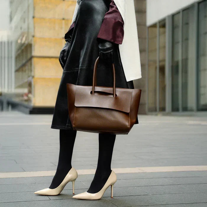 Gabriella | Retro Tote Bag