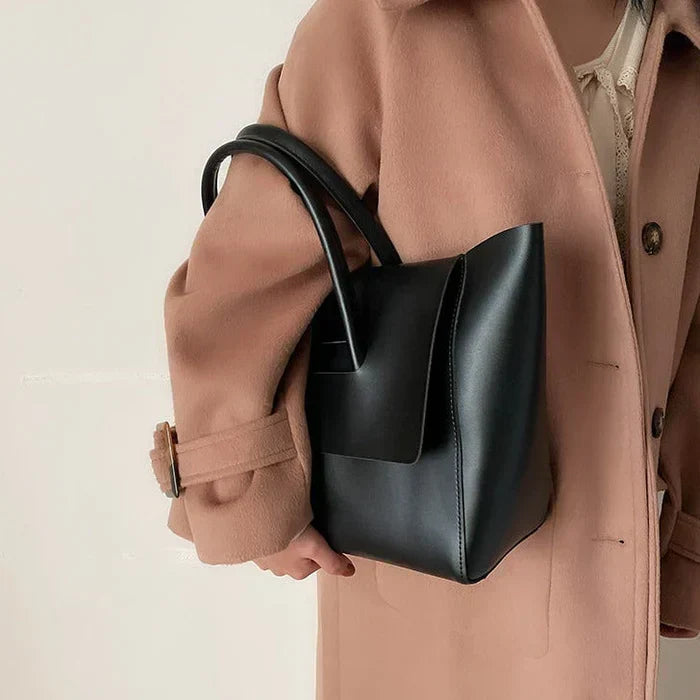 Gabriella | Retro Tote Bag