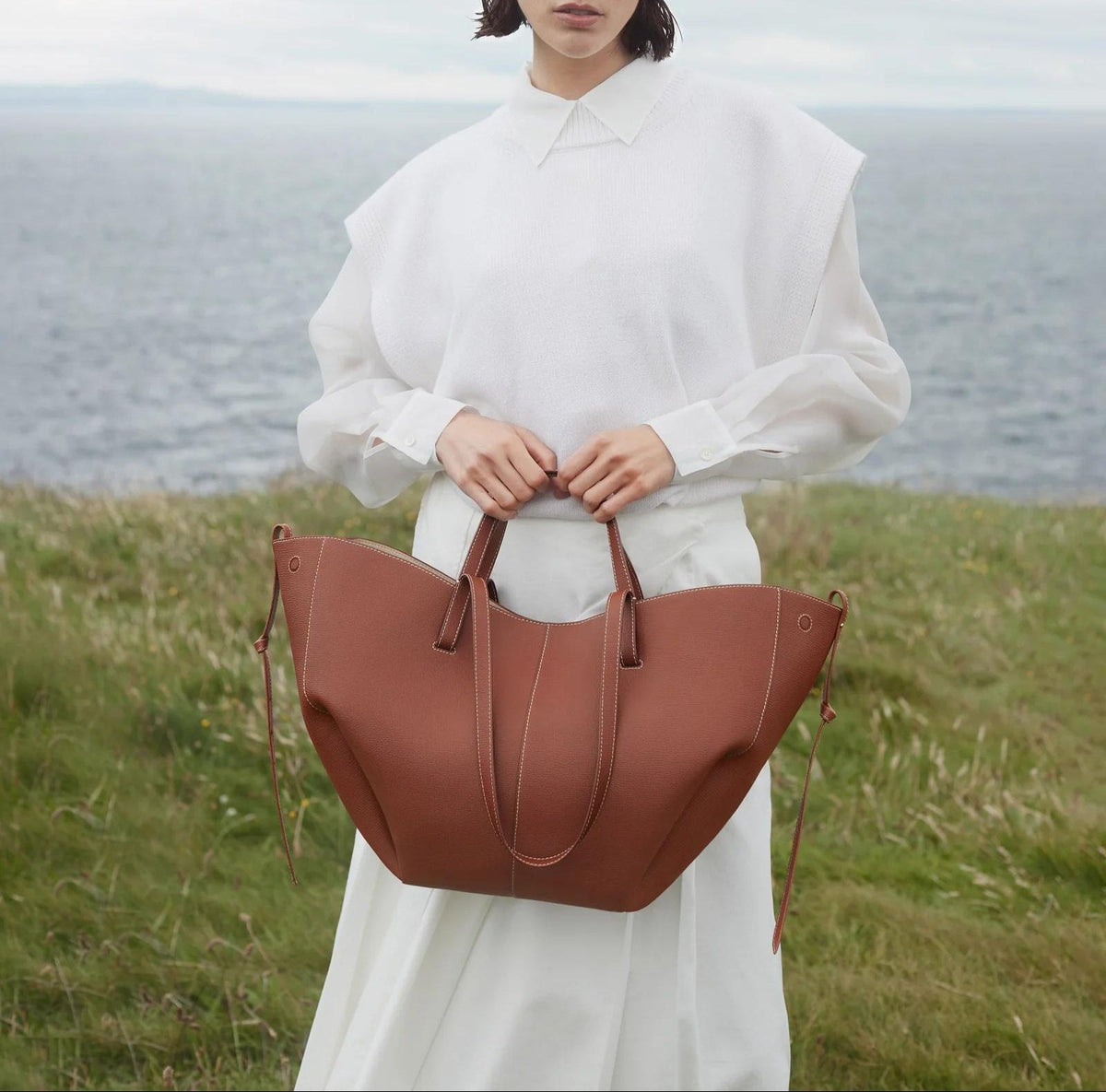 Ambrelle | Leather Tote Bag