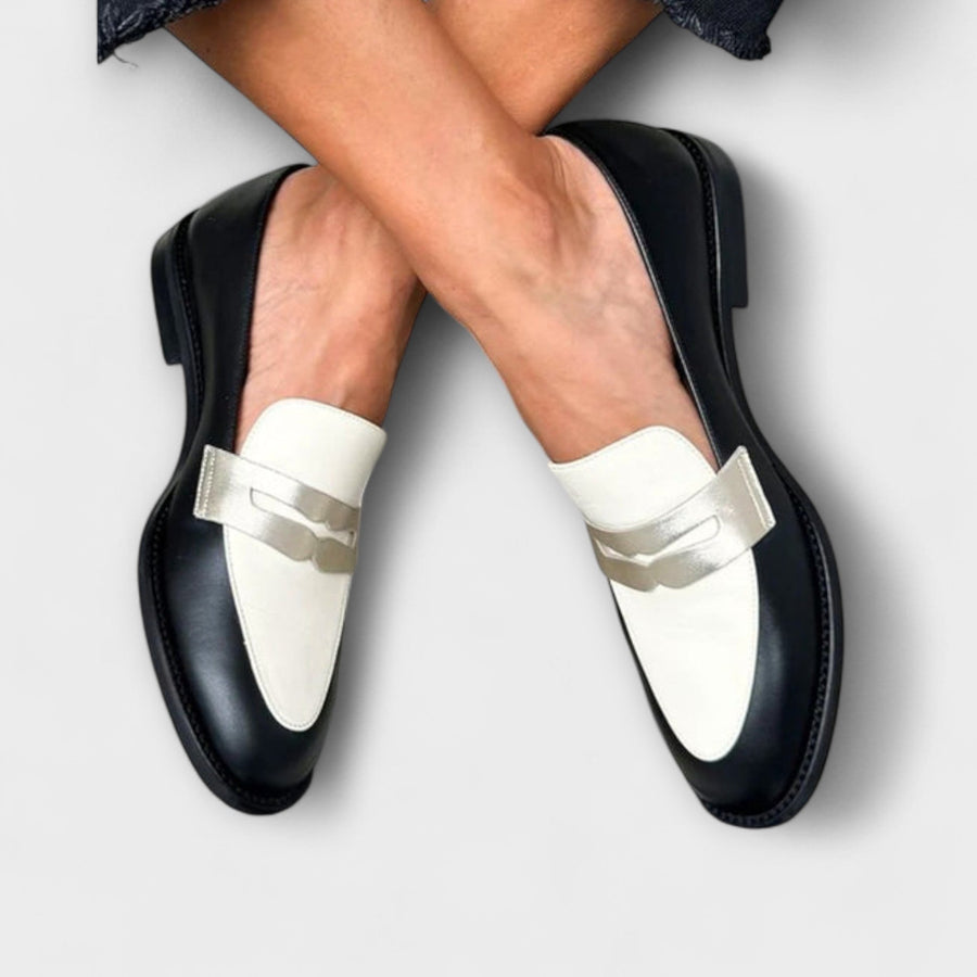 Xara | Metallic Black Moccasins