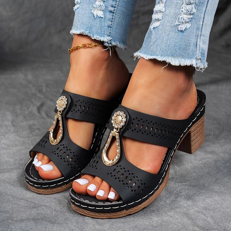 Faiith | Chic and Comfortable Orthopaedic Sandals