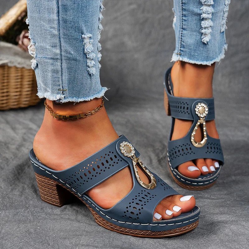 Faiith | Chic and Comfortable Orthopaedic Sandals