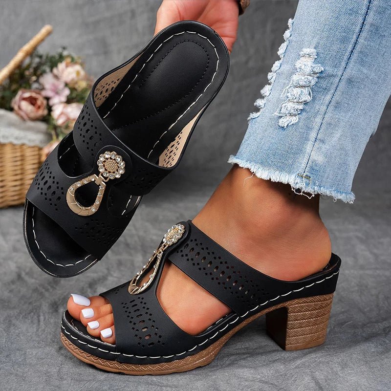 Faiith | Chic and Comfortable Orthopaedic Sandals